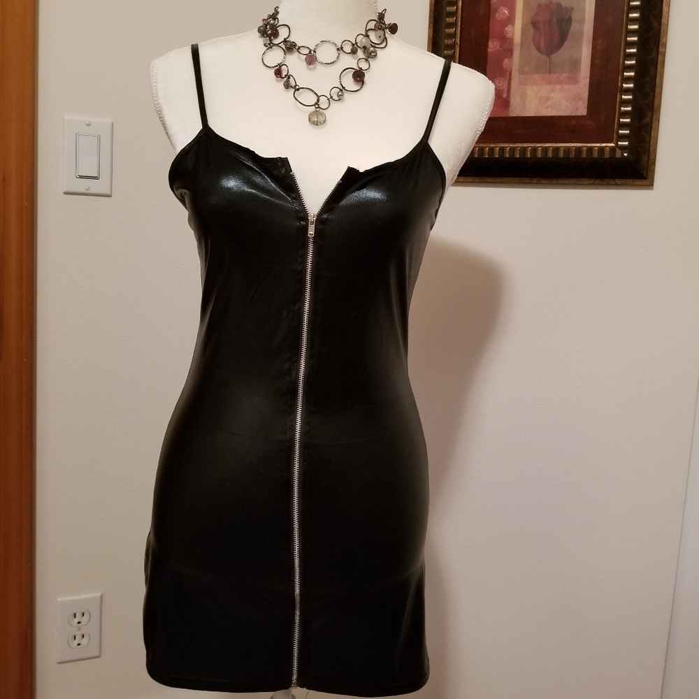 Long Tank Top with Zipper